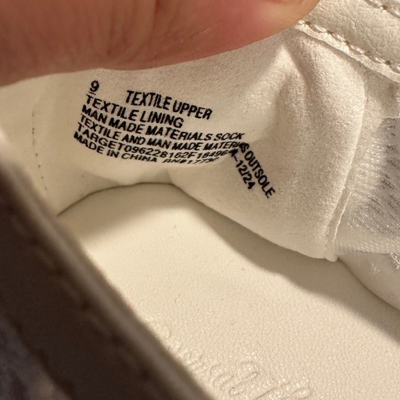 Universal Thread Women’s Size 9 White Lace Floral Espadrille Flats Mary Jane - Picture 11 of 11